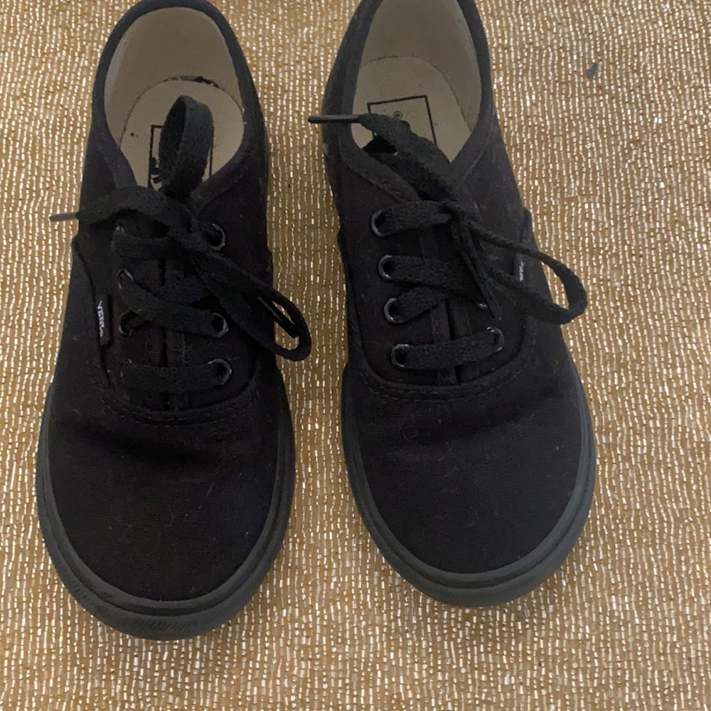 Black vans